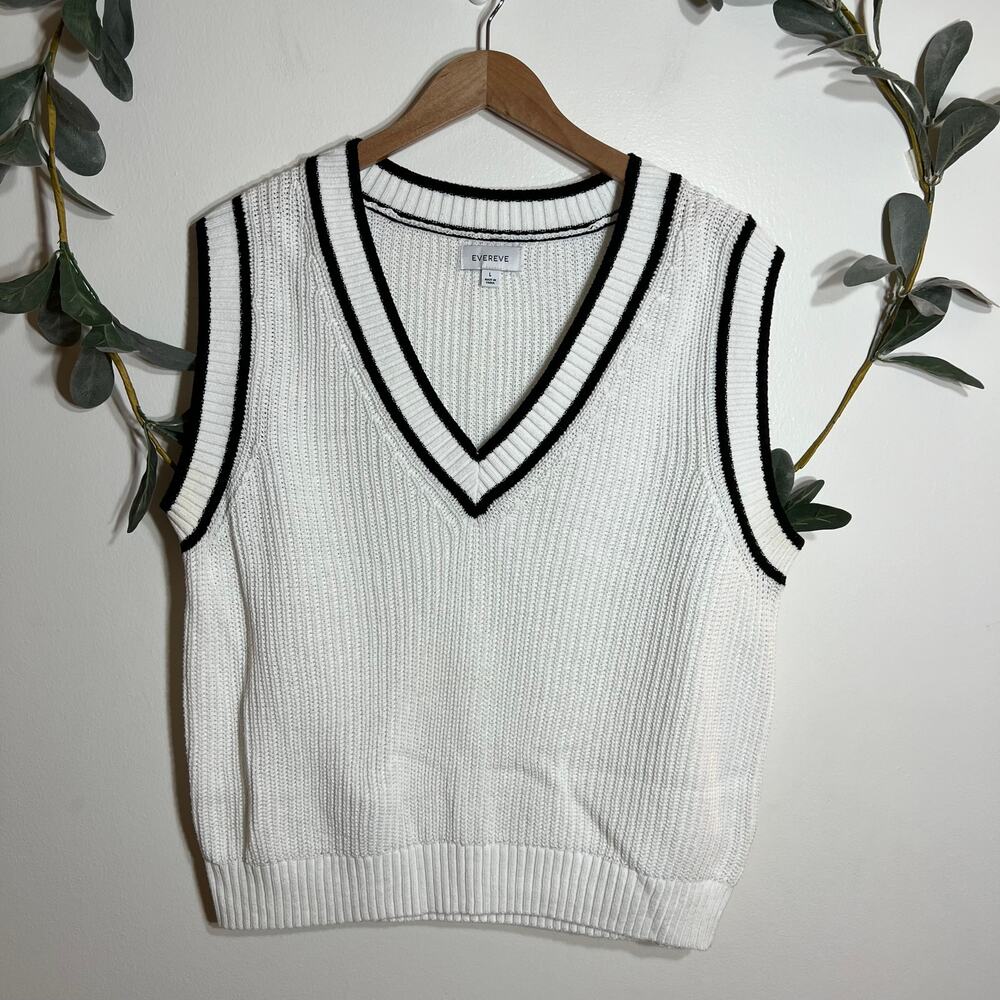 Evereve White V Neck Sweater Vest LAST CALL